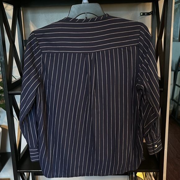 Professional top - Picture 3 of 3